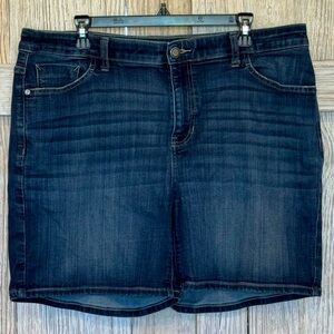 Simply Vera Verawang Dark Blue Denim Shorts sz 16